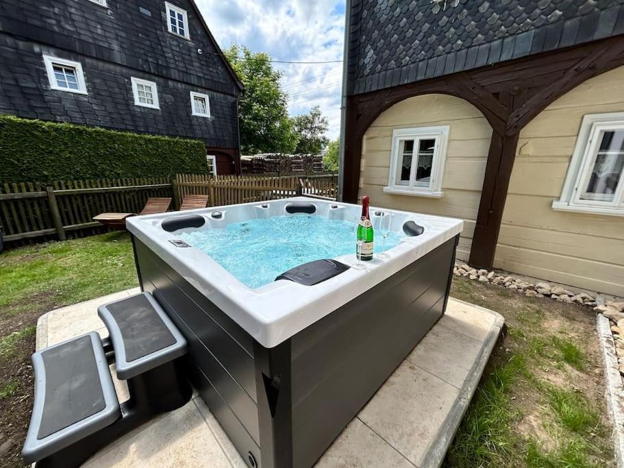 Ferienhaus Hexe Mit Whirlpool, Sauna, Garten Villa Großschönau Eksteriør bilde